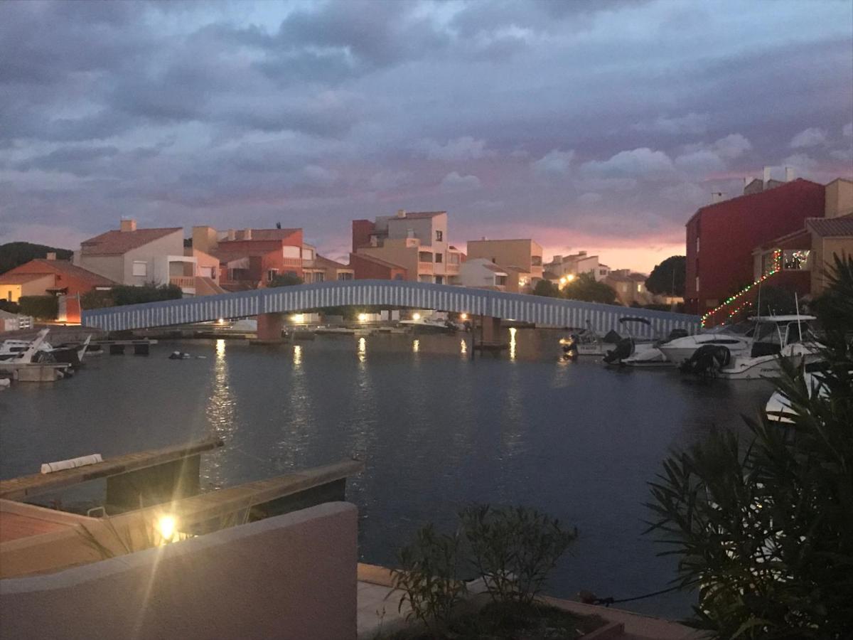 Marina Les Pieds Dans L Eau Lejlighed Le Barcarès Eksteriør billede